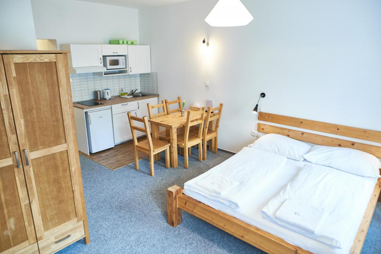 בילה Apartmany Na Fare מראה חיצוני תמונה