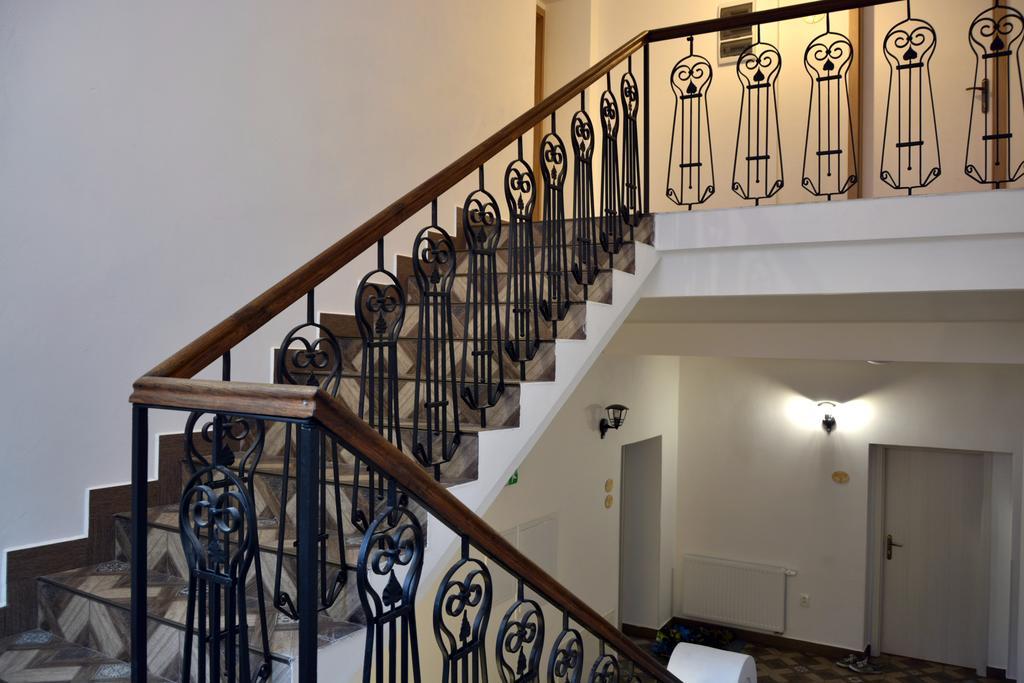 בילה Apartmany Na Fare מראה חיצוני תמונה